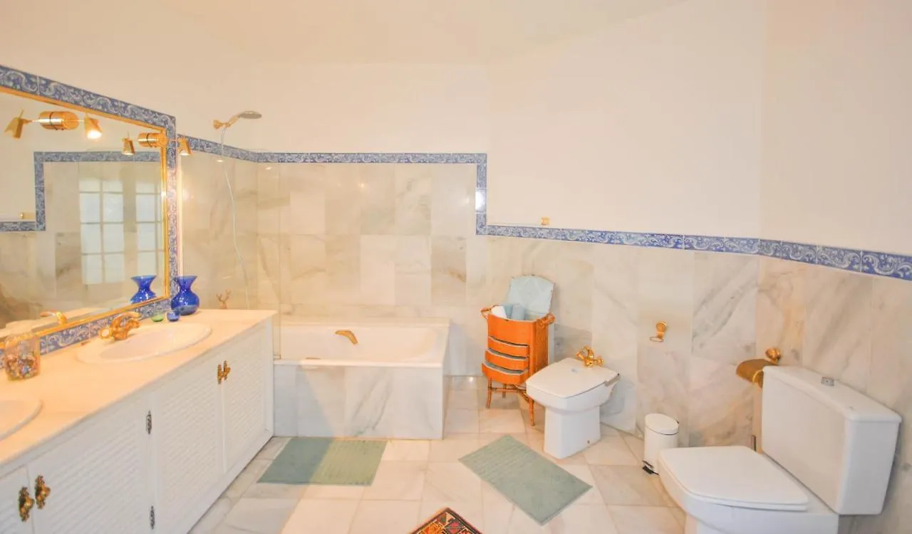 Bed & Breakfast Villa Caravane Benalmadena Spain